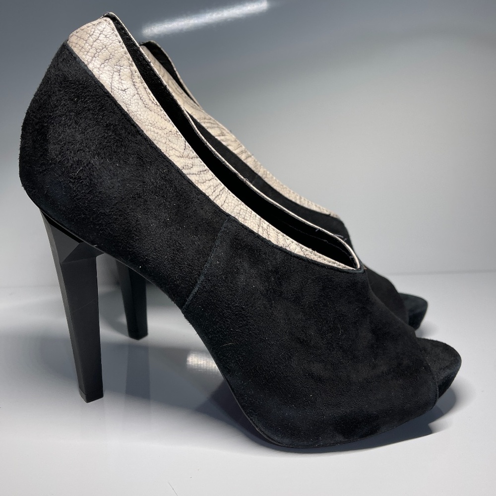 Rebecca Minkoff Burnice Black Suede Heels Sz 9